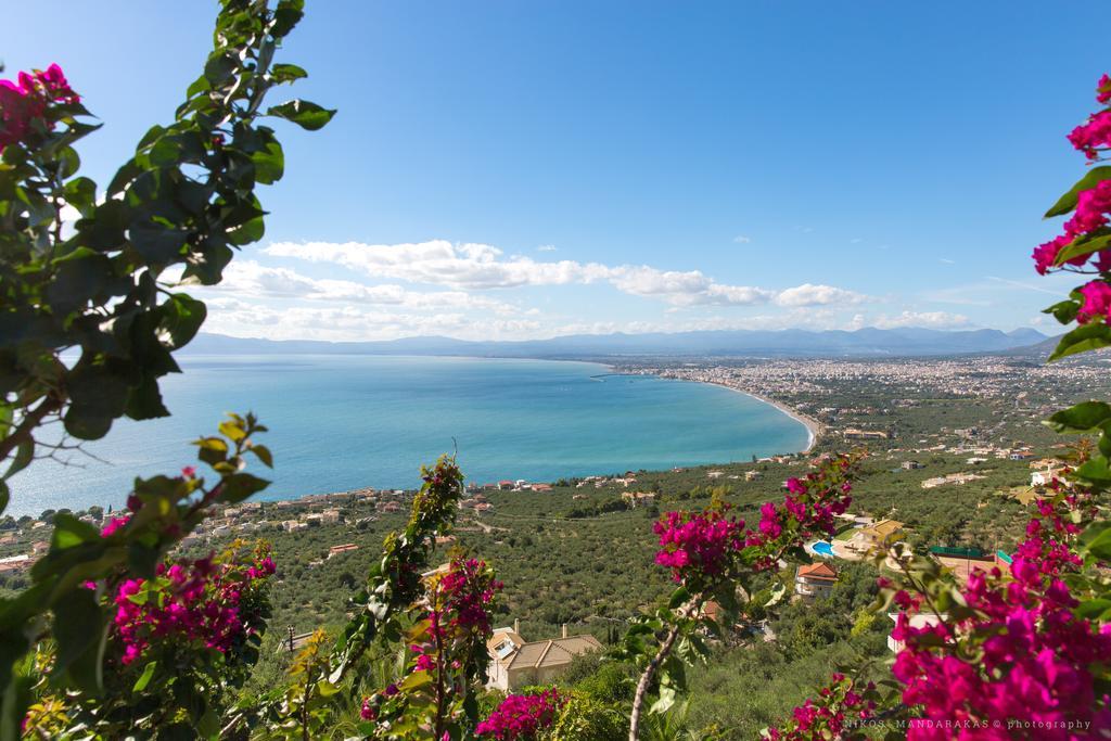 Villa Mos Kalamáta Buitenkant foto